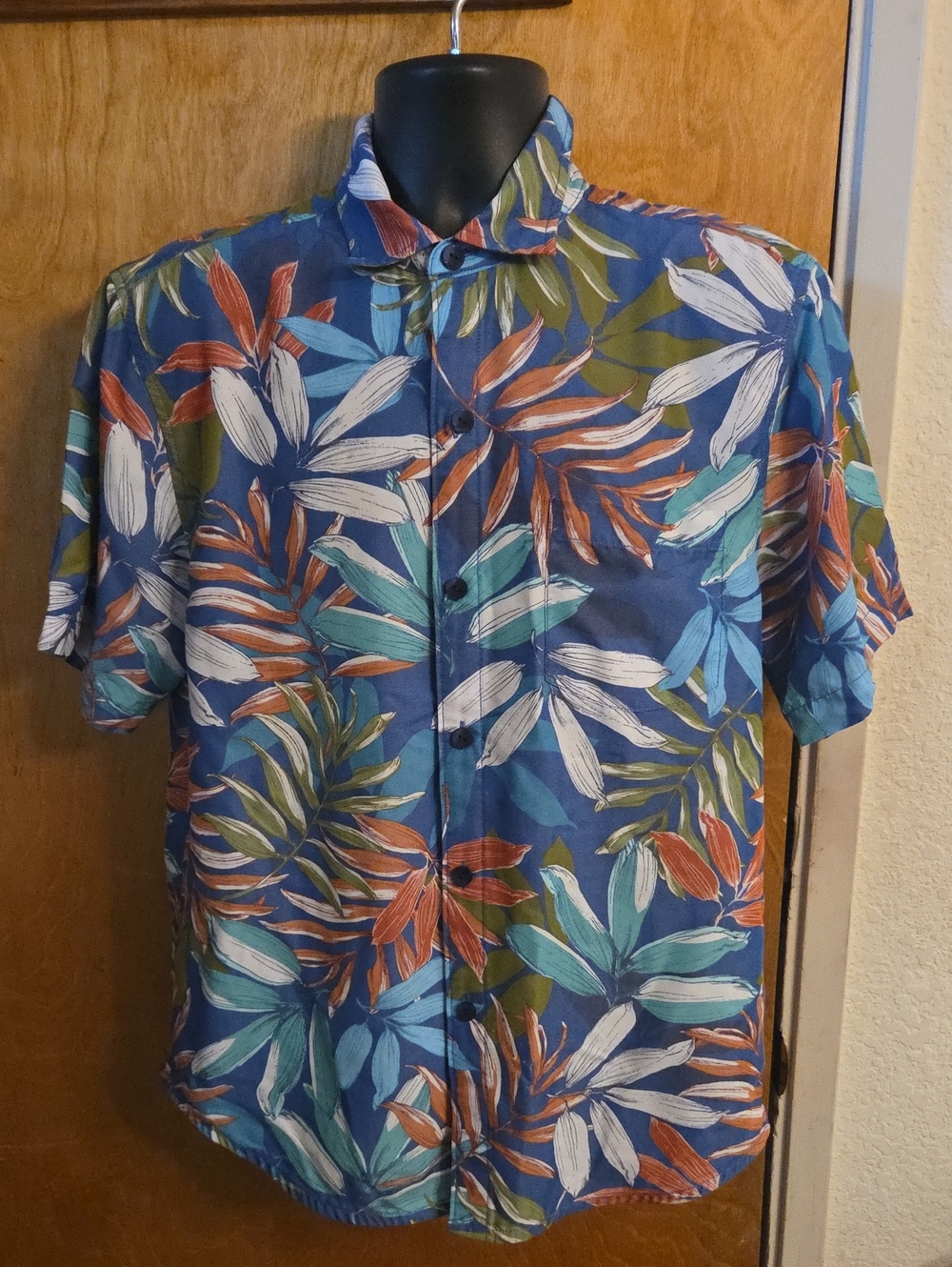 Tommy Bahama Men's Coconut Point‎ Tropical Tango Size Medium